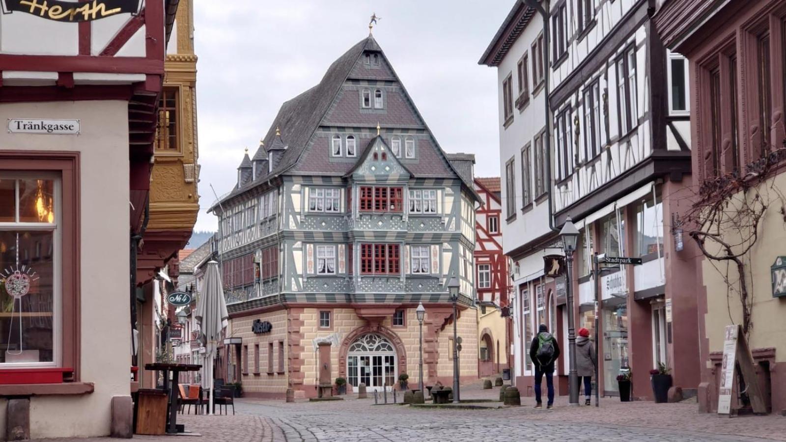 Hotel Zum Riesen - Aelteste Fuerstenherberge Deutschlands Miltenberg Kültér fotó